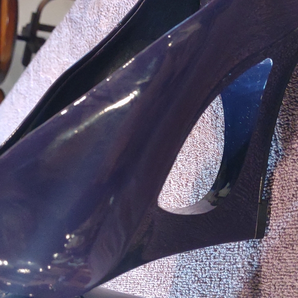 Wow! GORGEOUS AND SEXY PURPLE HEELS.  SIZE 10 - Picture 6 of 8